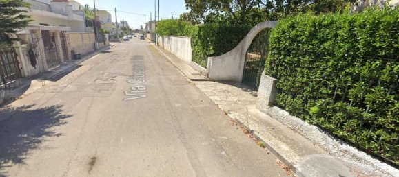 Квартира с 6 комнатами в Surbo, Италия № 183507 3