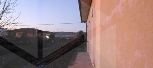 7غرفة شقة في Santa Maria a Monte, Italy رقم 20386 7