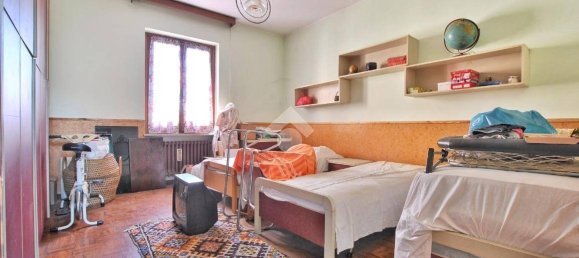 4 bedrooms House in Borgo d'Ale, Italy No. 57334 18