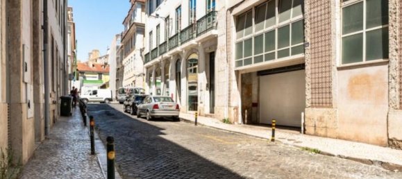 Apartamento de 4 dormitorios en Lisbon, Portugal No. 96033 40