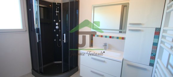 5 bedrooms House in Chateaudun, France No. 102890 7