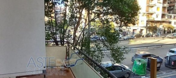5 rooms Apartment in Rome, Italy No. 185646 22