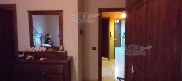 5 rooms Apartment in Rome, Italy No. 185646 26