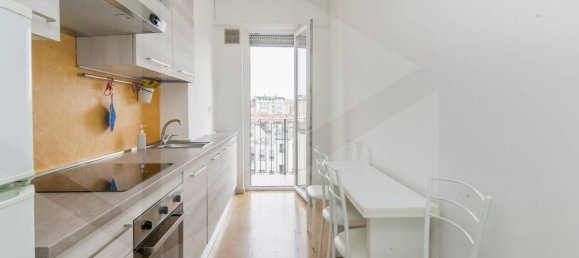 2 rooms Apartment in Milan, Italy No. 241708 3