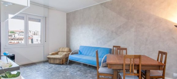 2 rooms Apartment in Milan, Italy No. 241708 7