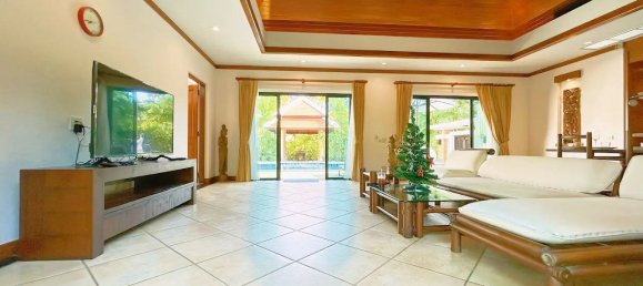 3 Schlafzimmer Villa in Phuket, Thailand, Nr. 70239 9