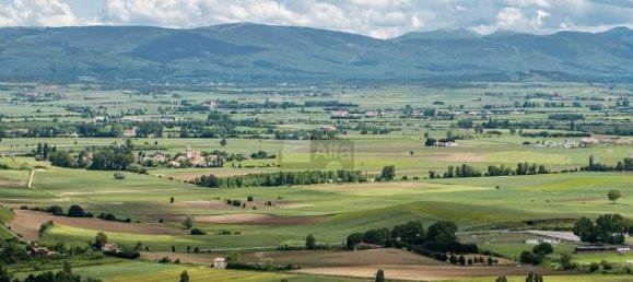  قطعة أرض في Alava, Spain 1000متر مربع رقم 107410 8