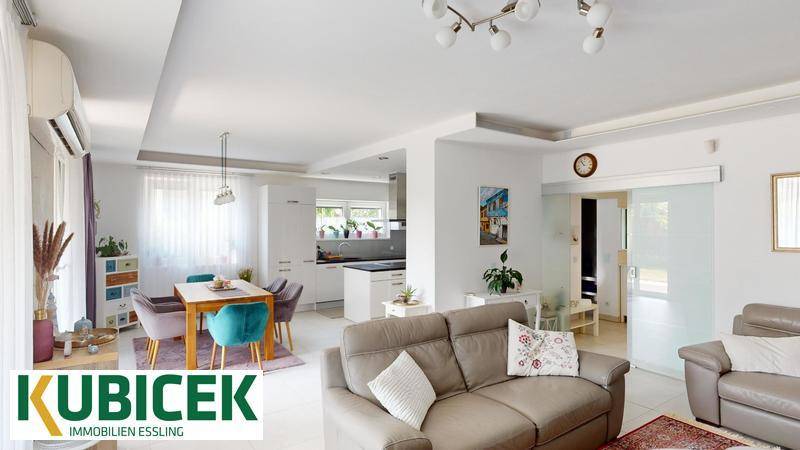 Дом с 5 спальнями в Грос-Энцерсдорф, Австрия № 153215