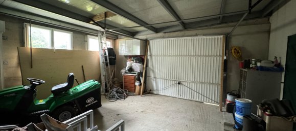 4 bedrooms House in Saint-Reverend, France No. 102995 16