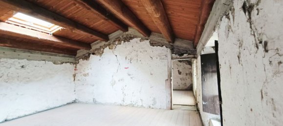 8-salle Maison à Galeata, Italy No. 219079 6