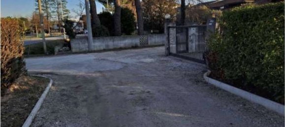 7 rooms Apartment in Arcade, Italy No. 288628 21