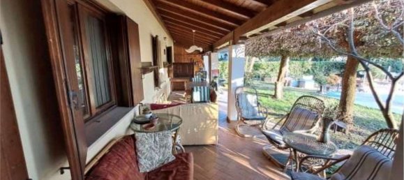 7 rooms Apartment in Arcade, Italy No. 288628 7