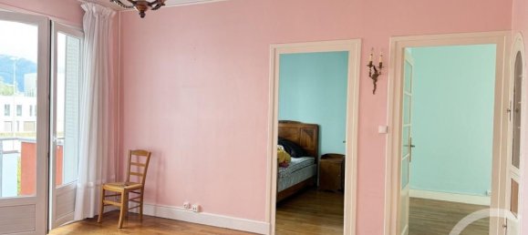 Apartamento de 3 dormitorios en Grenoble, France No. 322435 2
