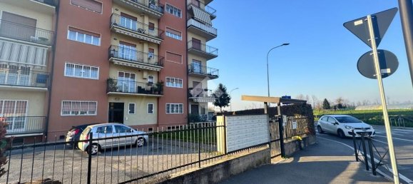 3غرفة شقة في Gessate, Italy رقم 139073 3