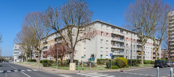 2 bedrooms Apartment in Noisy-le-Grand, France No. 305188 13