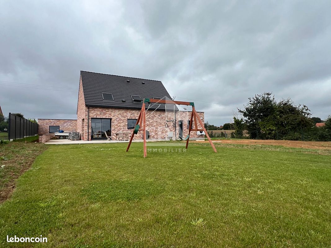 4 bedrooms House in Pas-de-Calais, France No. 276506