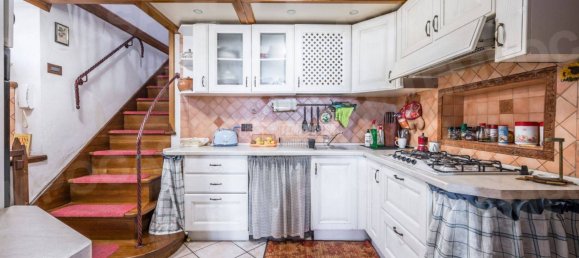 3 Schlafzimmer Haus in Zocca, Italy, Nr. 275226 11