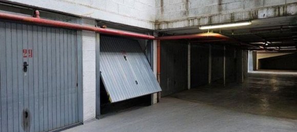 Квартира с 2 комнатами в Рим, Италия № 30791 4