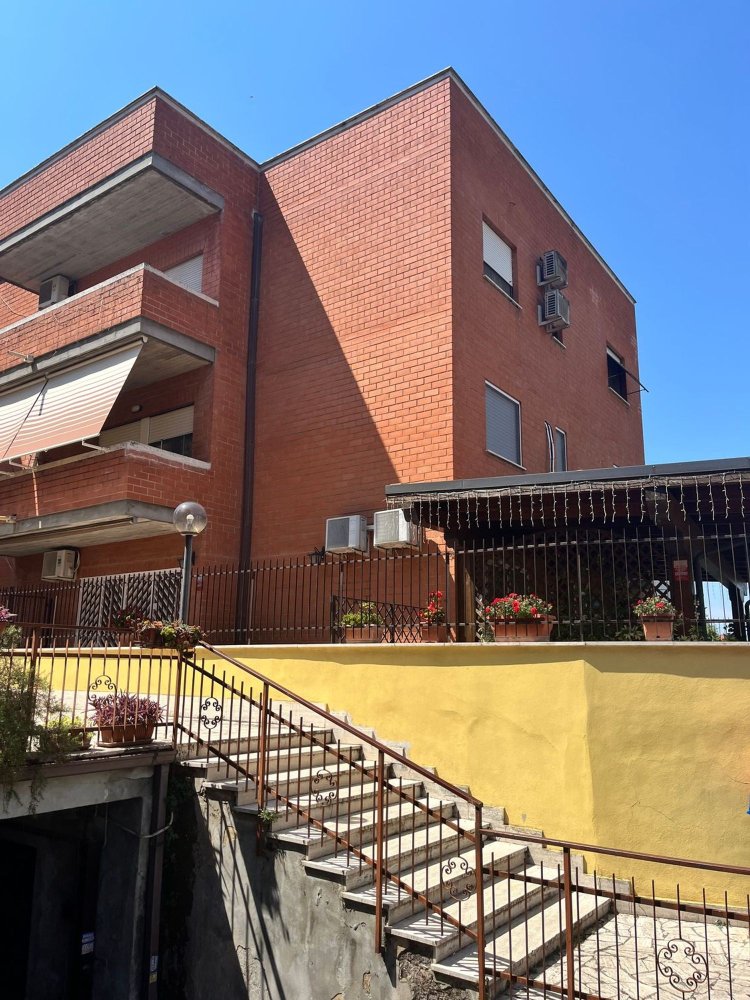 1 bedroom Penthouse in Tivoli, Italy No. 371503