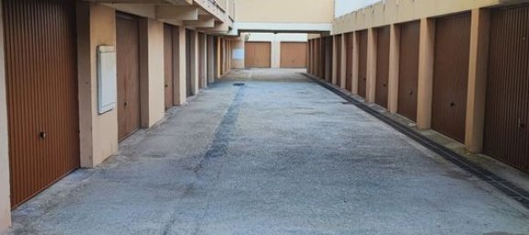 Garagem em Toulon, France N.º 325994 3