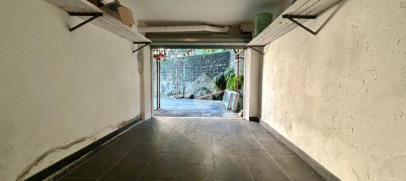 1 room Garage in Genoa, Italy No. 305622 2