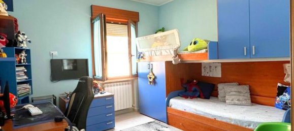 Квартира с 4 спальнями в Кампобассо, Италия № 313042 16