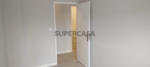 3 bedrooms Apartment in Loures, Portugal No. 155724 10