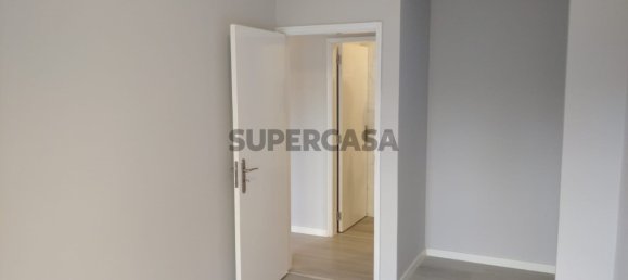 3 bedrooms Apartment in Loures, Portugal No. 155724 9