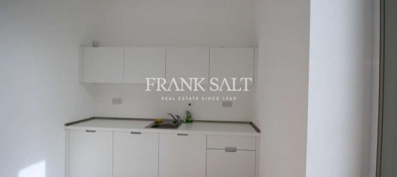 176m² Office in Sliema, Malta No. 13005 11
