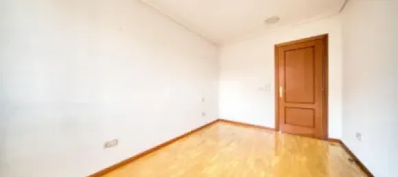 3 Schlafzimmer Wohnung in Palencia, Spain, Nr. 187795 3