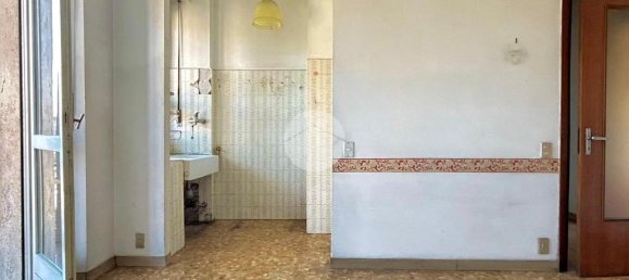 3 bedrooms Apartment in Turin, Italy No. 315717 16