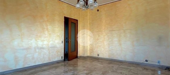 3 bedrooms Apartment in Turin, Italy No. 315717 18