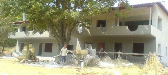 580m² Property in Polygyros, Greece No. 5592 4