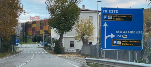 5000m² Land in Trieste, Italy No. 136472 6