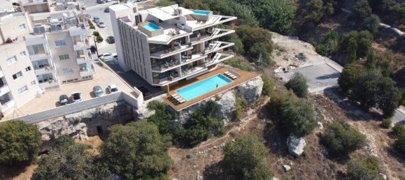 Ático de 3 dormitorios en Paphos, Cyprus No. 32398 2