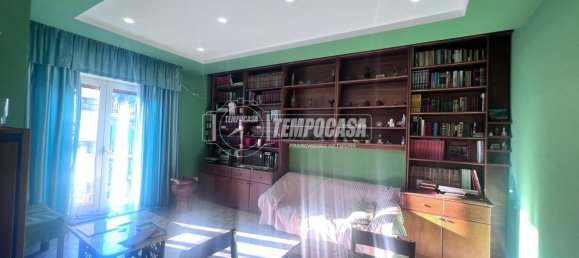 2 bedrooms Apartment in Naples, Italy No. 291083 12