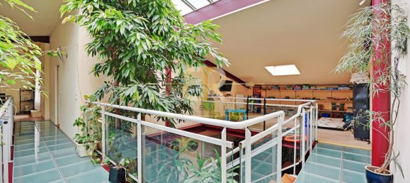 6 bedrooms House in Maisons-Alfort, France No. 182552 13