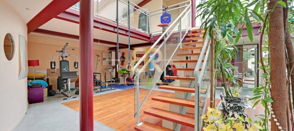 6 bedrooms House in Maisons-Alfort, France No. 182552 12