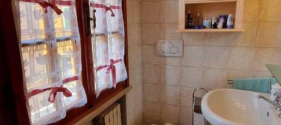 Casa de 2 dormitorios en Pontedera, Italy No. 302479 14