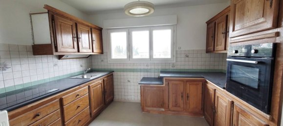 4 Schlafzimmer Villa in Luisant, France, Nr. 264818 3