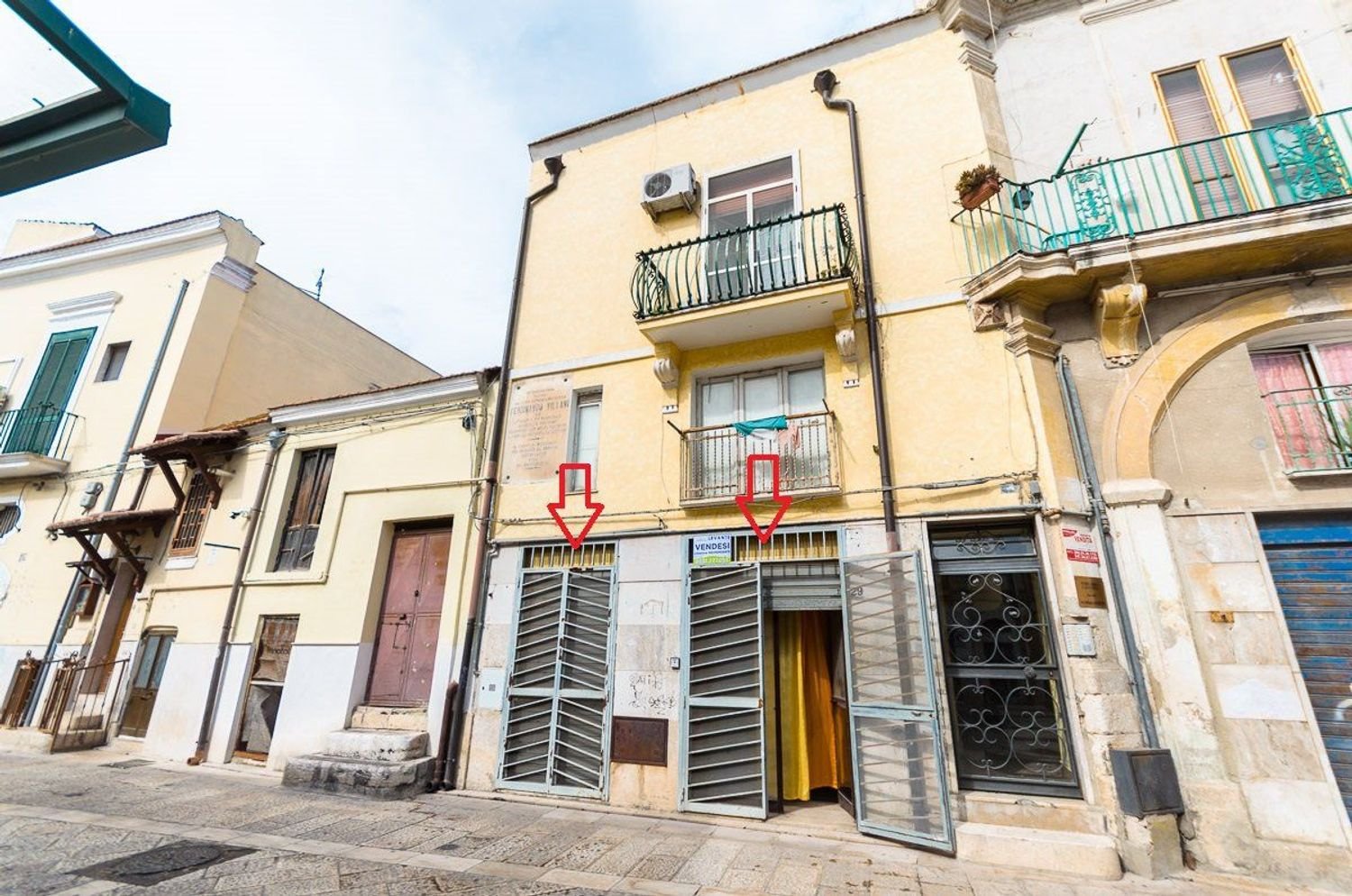 Gewerbliche Immobilie in Foggia, Italy 60m², Nr. 69293