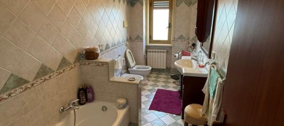 3 rooms Apartment in Palermo, Italy No. 301114 20