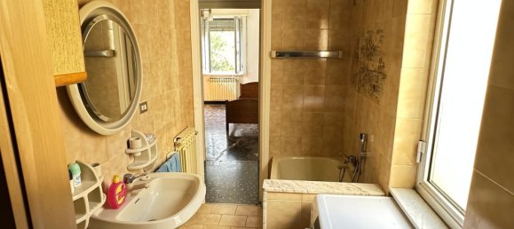 3 bedrooms Apartment in Genoa, Italy No. 358056 13