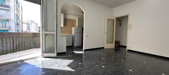 3 bedrooms Apartment in Genoa, Italy No. 358056 7
