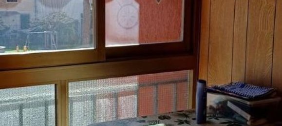 6-salle Appartement à Pistoia, Italy No. 232640 9