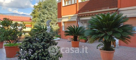 6-salle Appartement à Pistoia, Italy No. 232640 20