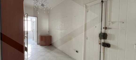 Apartamento de 2 divisões em Bari, Italy N.º 20091 3