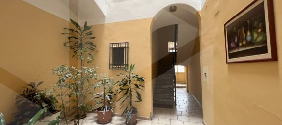 Apartamento de 2 divisões em Bari, Italy N.º 20091 2