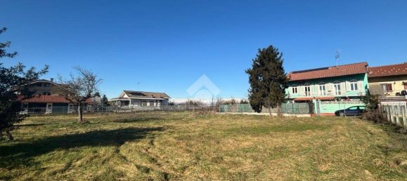 1819m² Land in Chivasso, Italy No. 92368 9