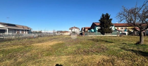 1819m² Land in Chivasso, Italy No. 92368 8